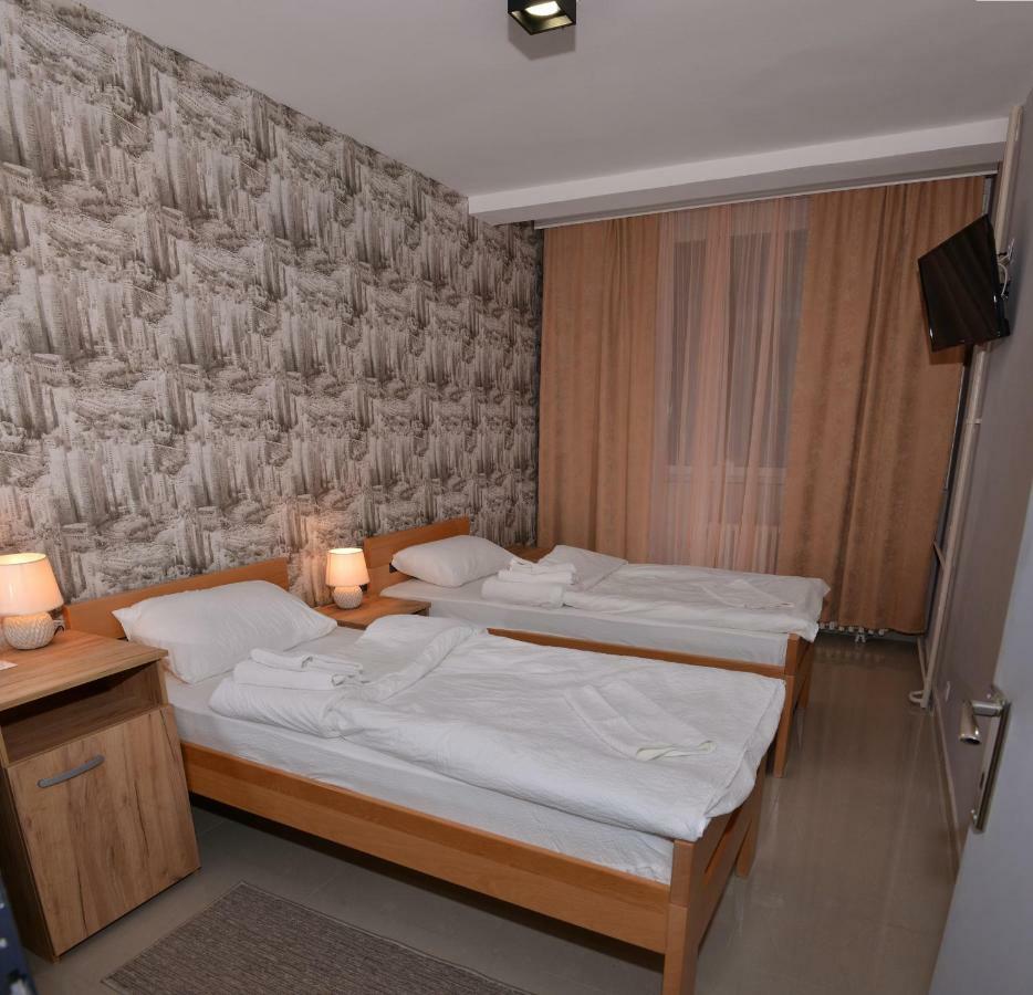 Hotel Timok Knjazevac Екстер'єр фото